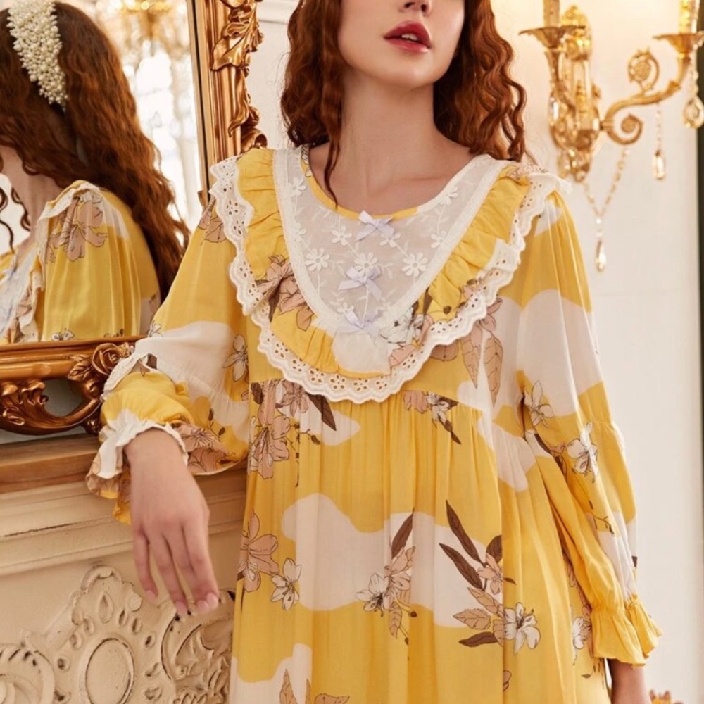 Floral Print Ruffle Hem Night Dress